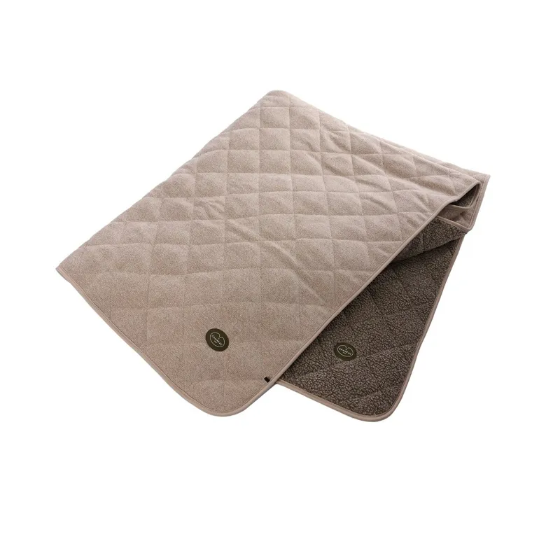 Le Chameau Quilted Throw Oatmeal M